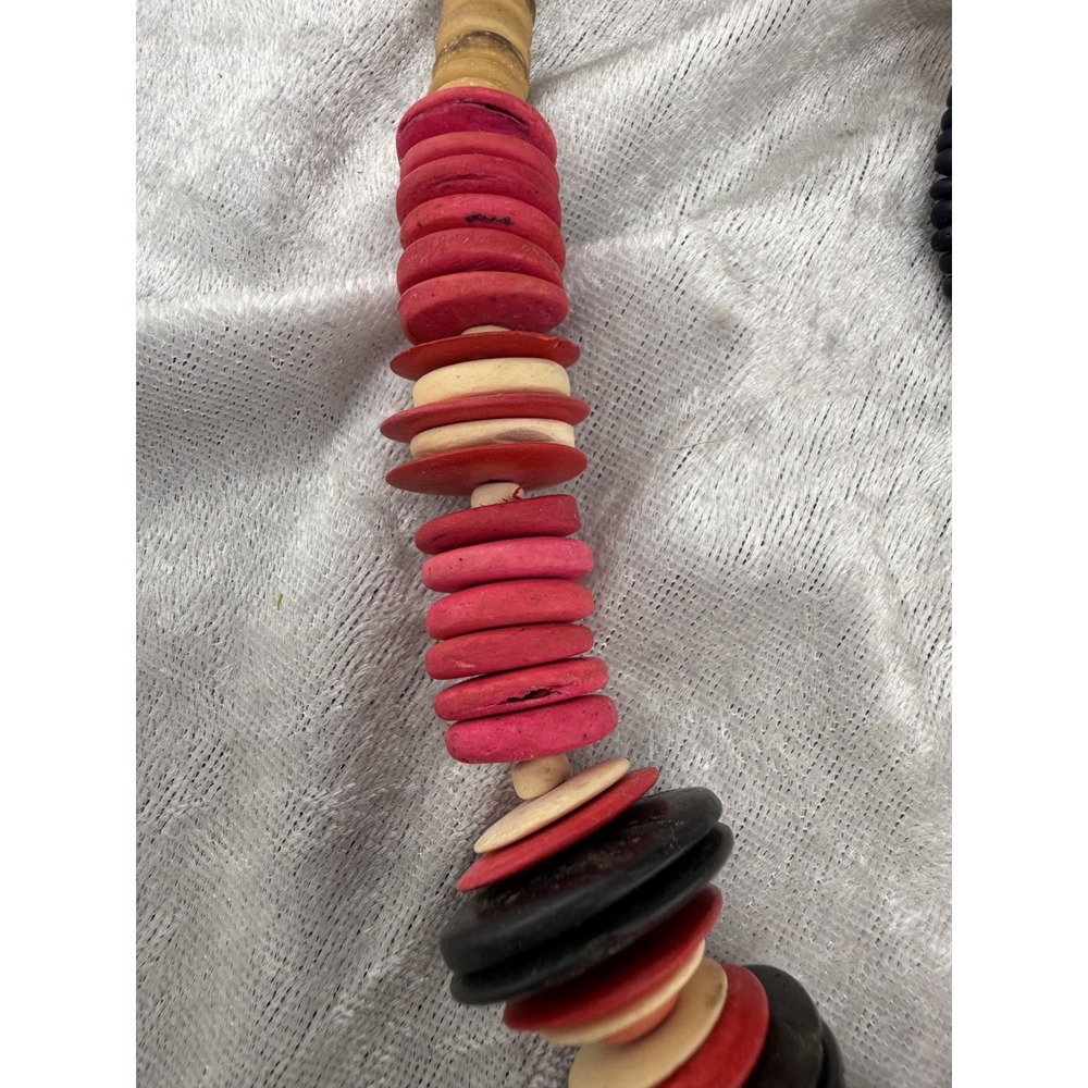 Vintage Wooden Beaded Necklace Discs Red Black Statement 25" - Picture 4 of 7